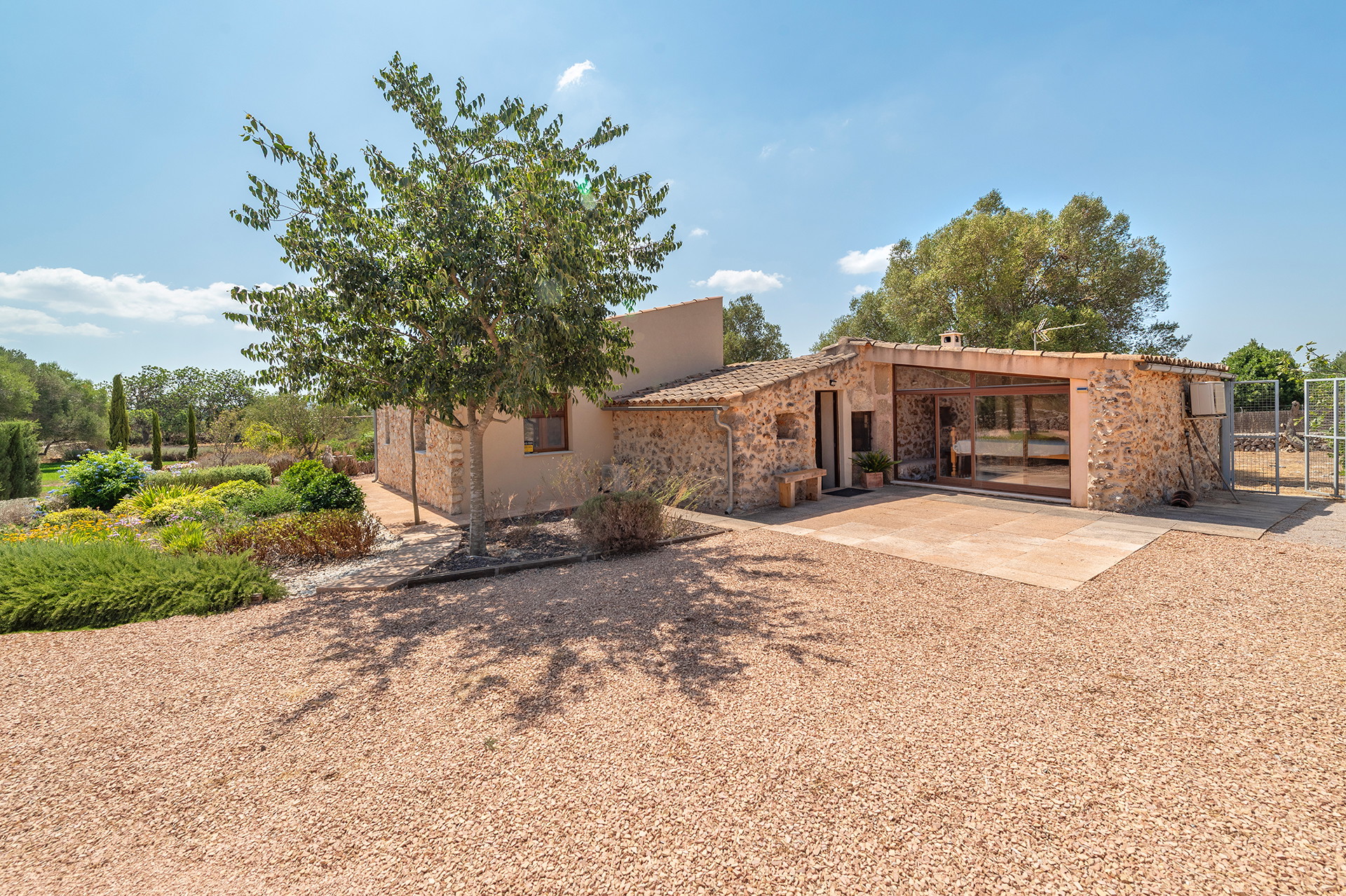 Charming Renovated Country Estate with Pool Just 15 Minutes from the Beach in Santa Margalida-2
