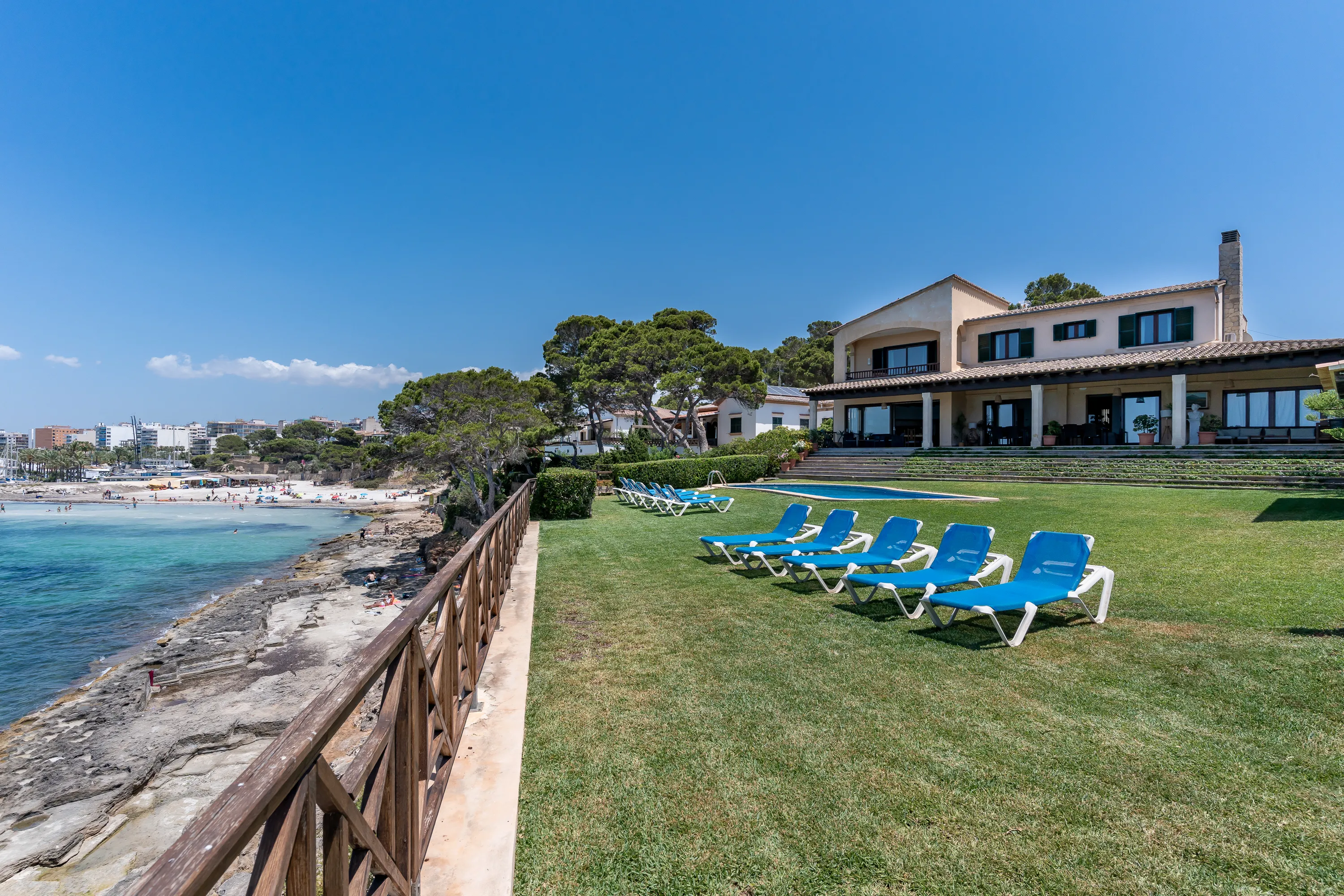 Drömvilla i första havsbandet-17