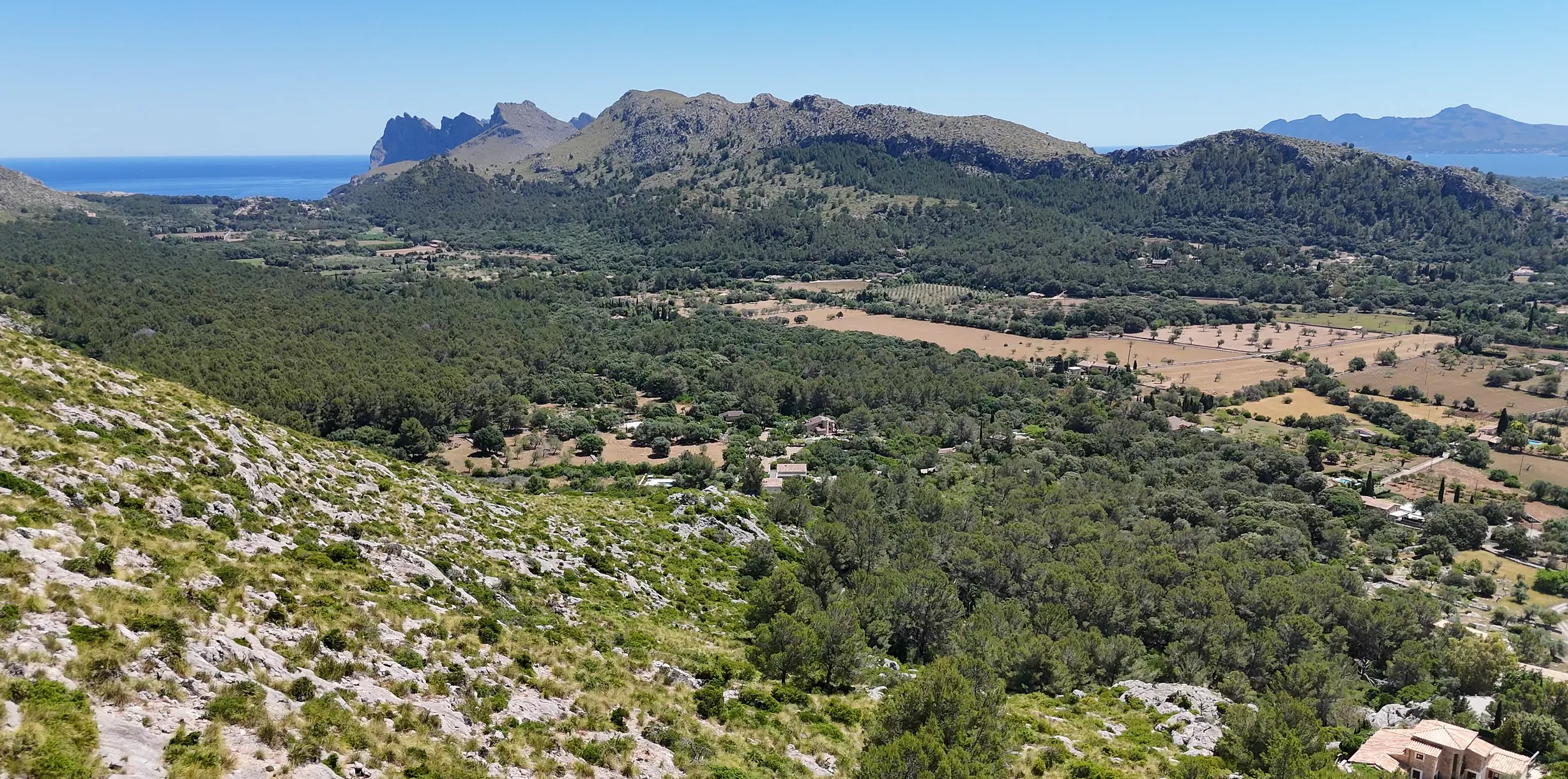 Exclusive plot with stunning views of the bays of Pollensa and Alcúdia-3