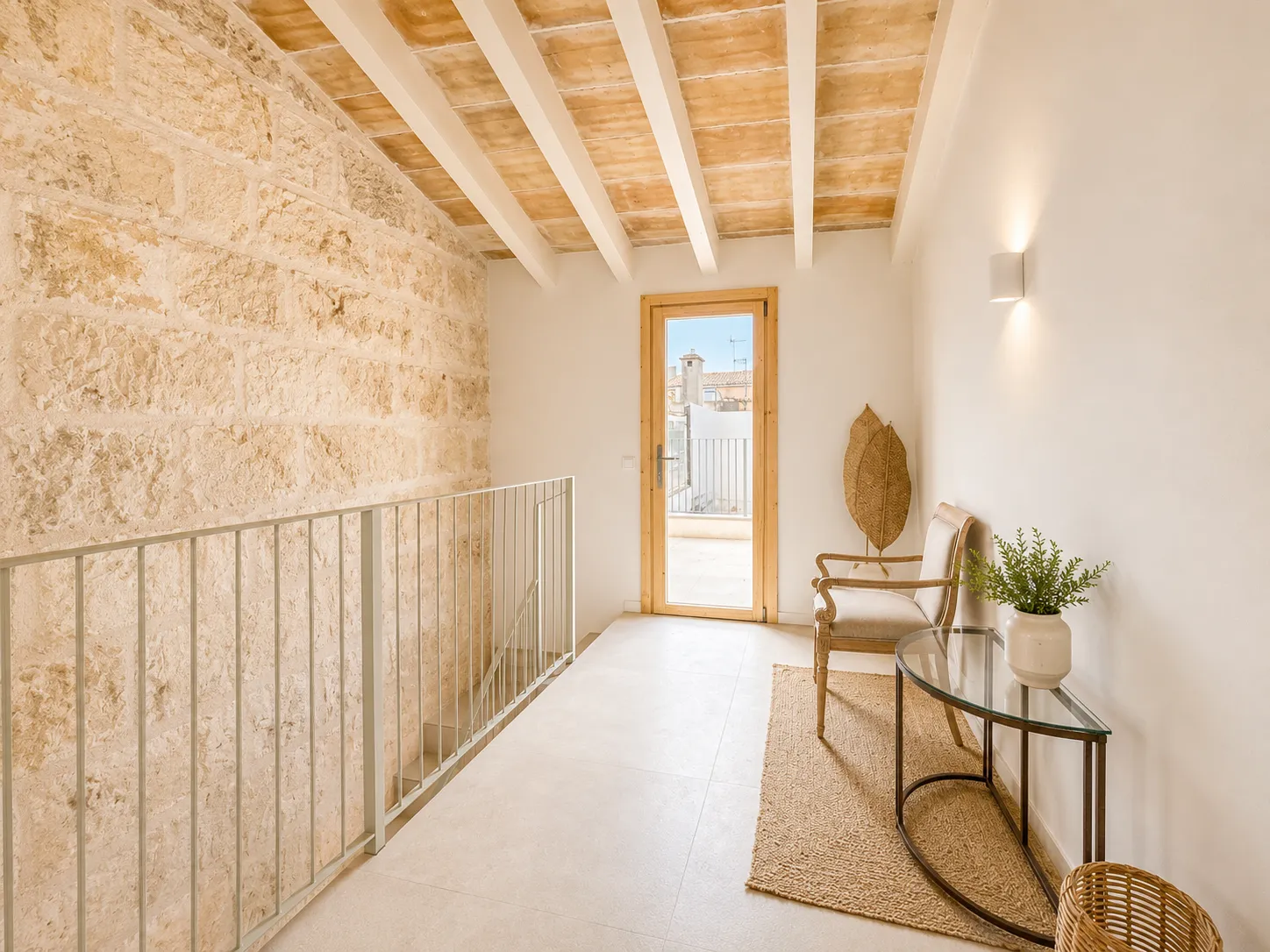 Impresionante casa pueblo con piscina-7