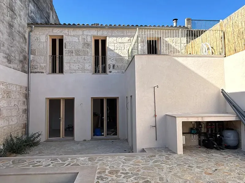 Impresionante casa pueblo con piscina-2