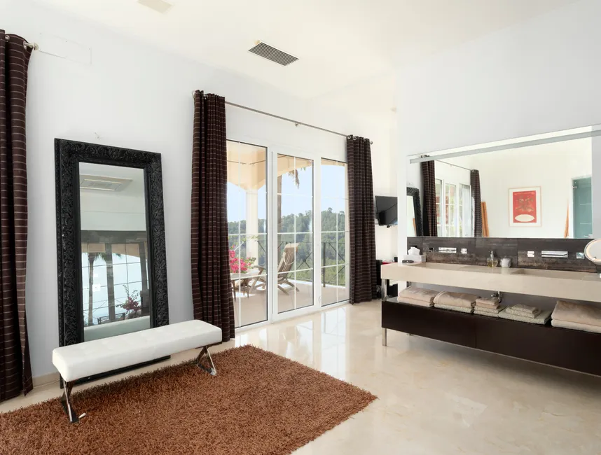 Ruime vakantievilla in Son Vida met uitzicht over Palma-19