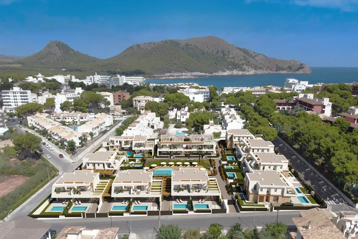 Nueva casa adosada con jardín cerca del mar-3