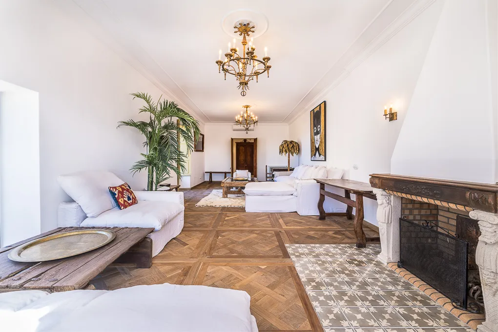 Exceptional, unique property in Santa Maria-4