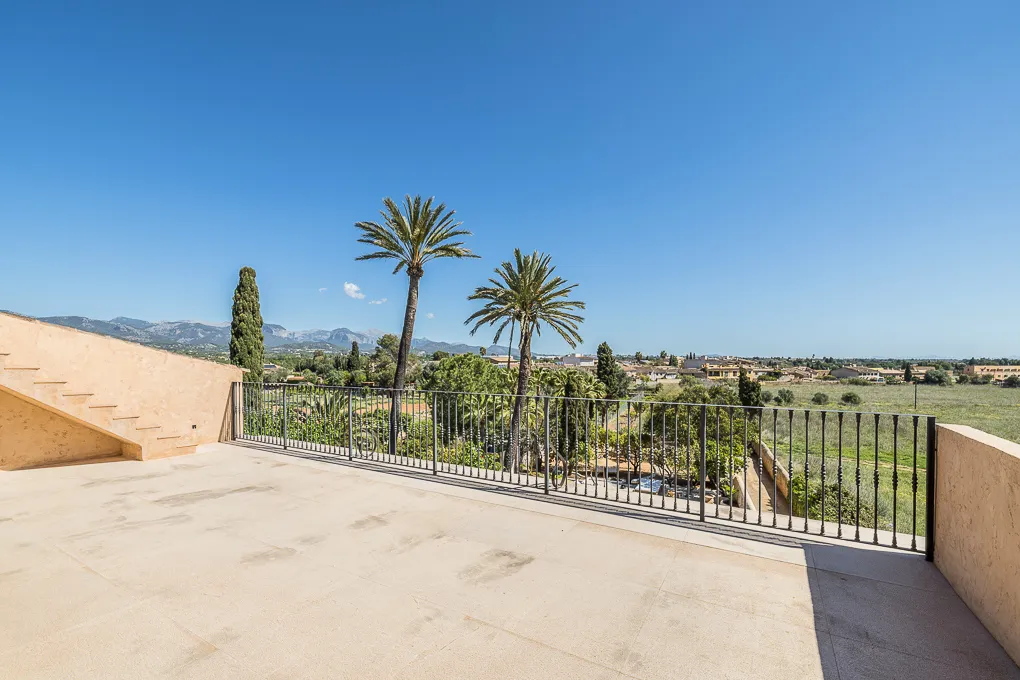 Buitengewoon gemoderniseerd Art Nouveau paleis-22