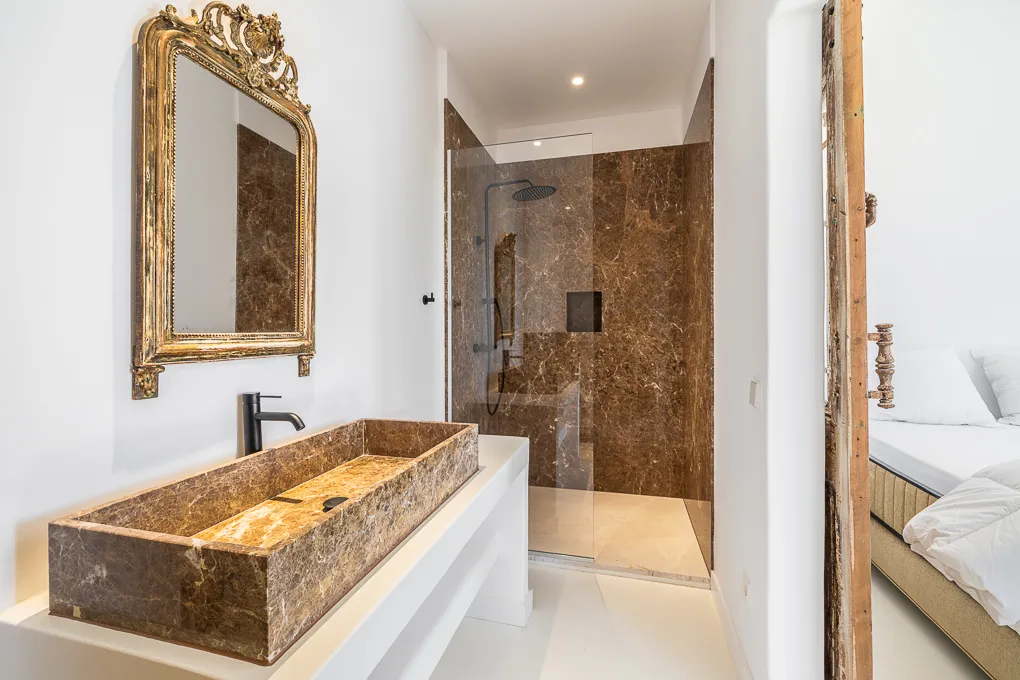 Exceptional, unique property in Santa Maria-15