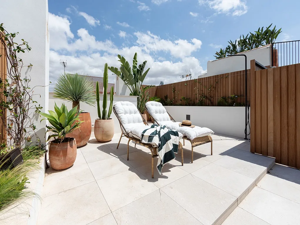 Luxury duplex penthouse with terrace & elevator-3