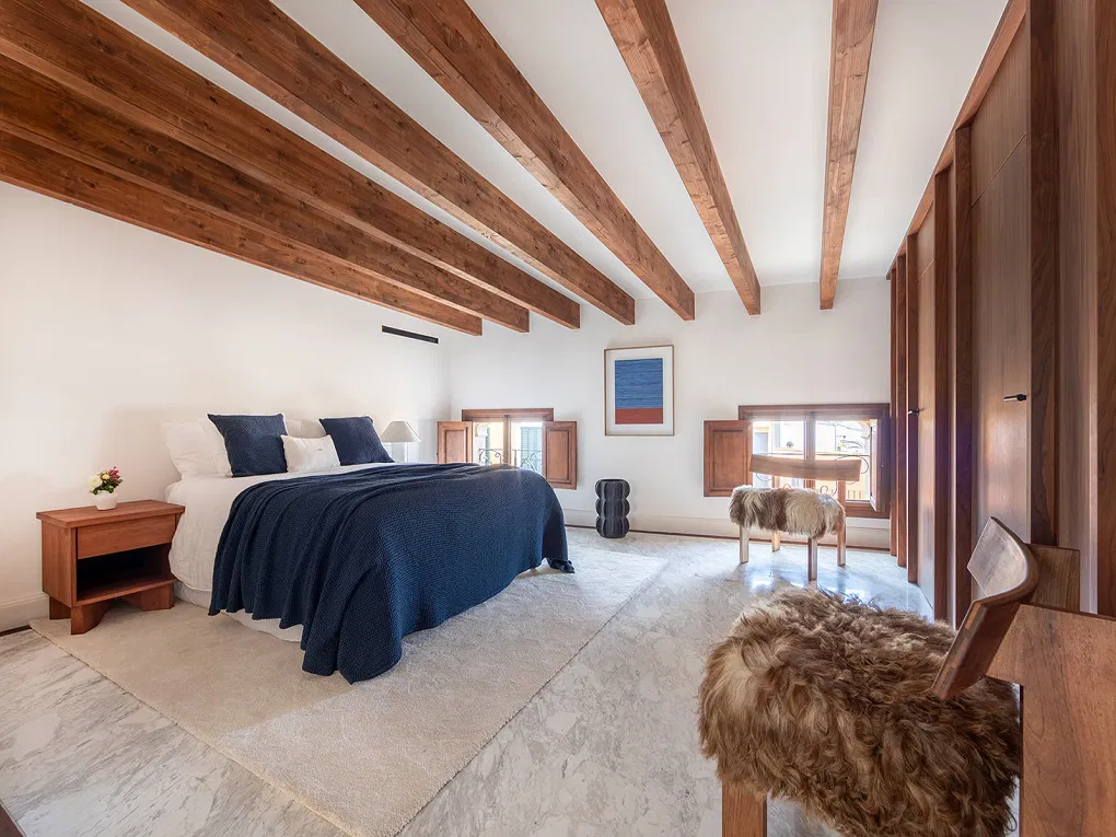 Luxury duplex penthouse with terrace & elevator-14