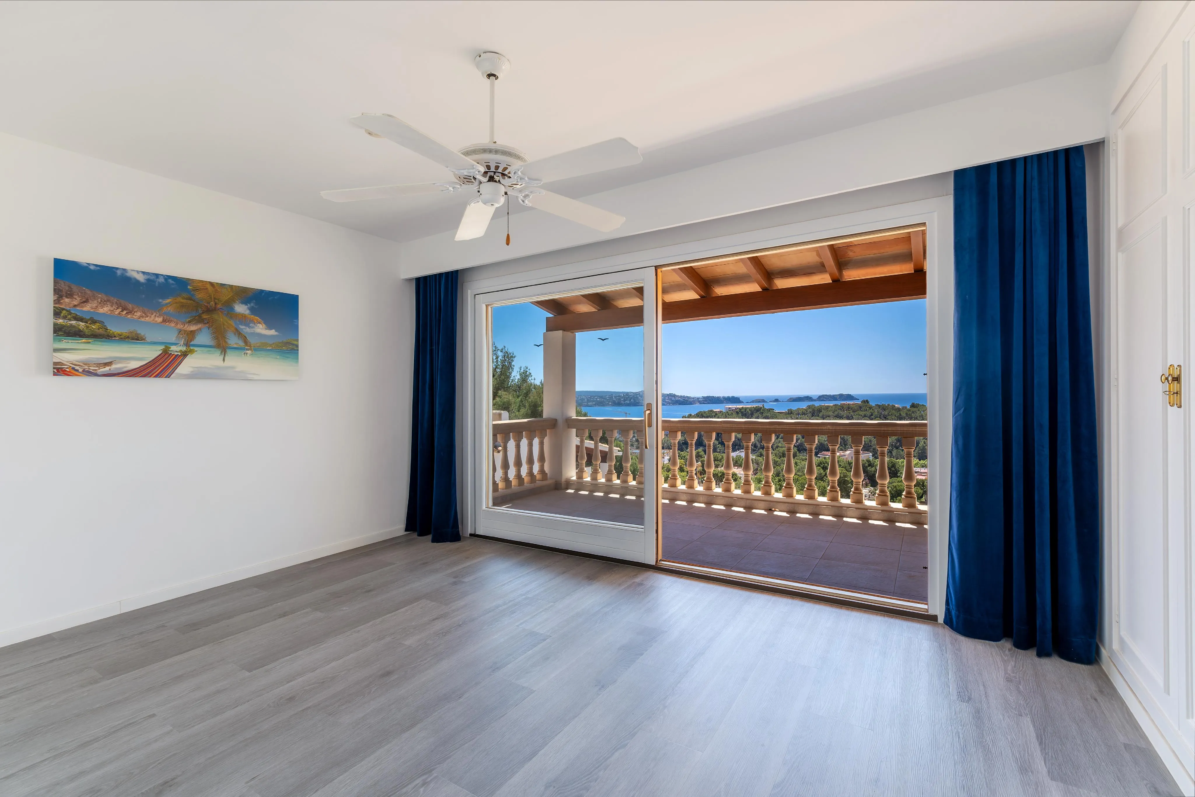 Duplex penthouse met uitzicht op zee-7