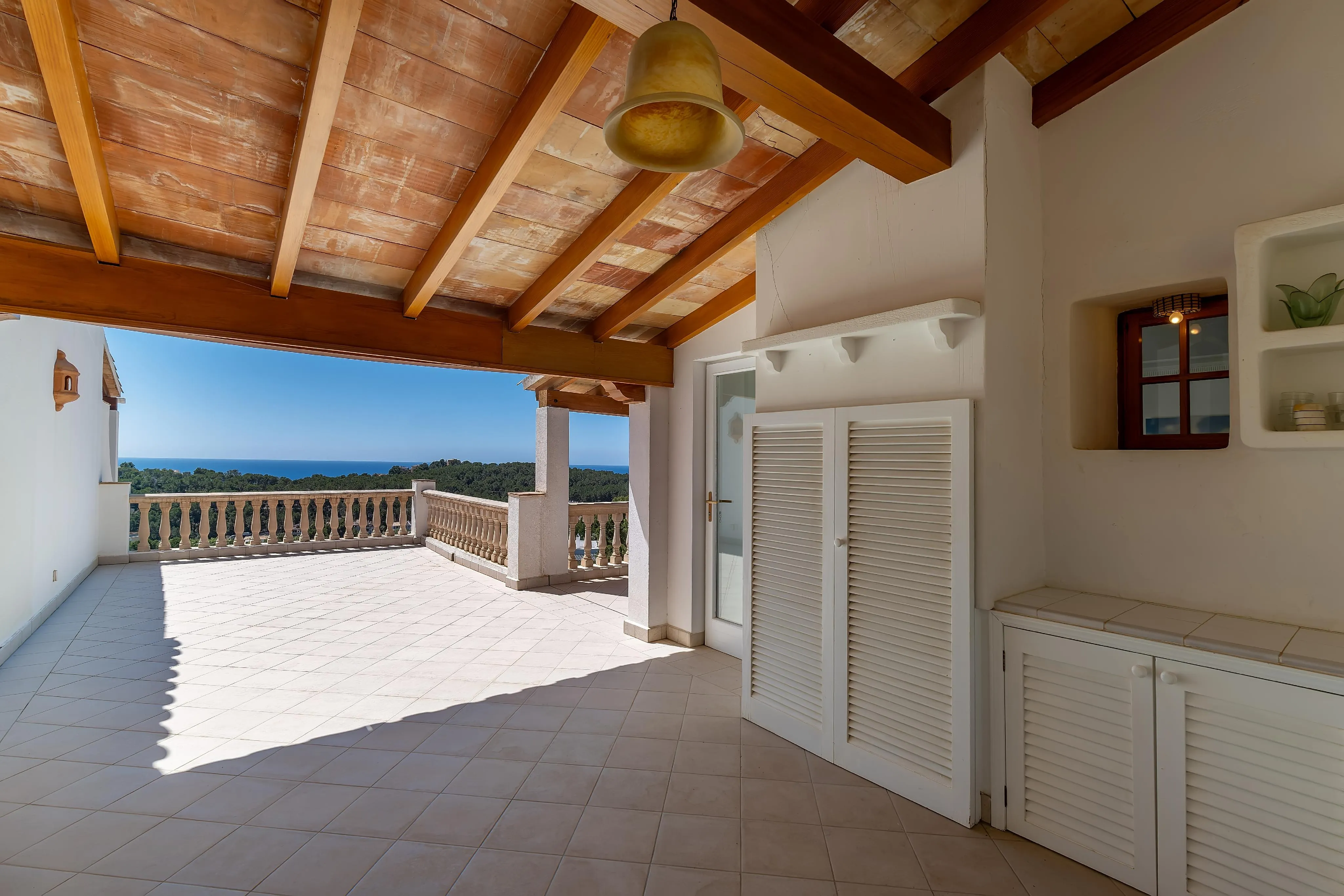 Duplex penthouse met uitzicht op zee-12