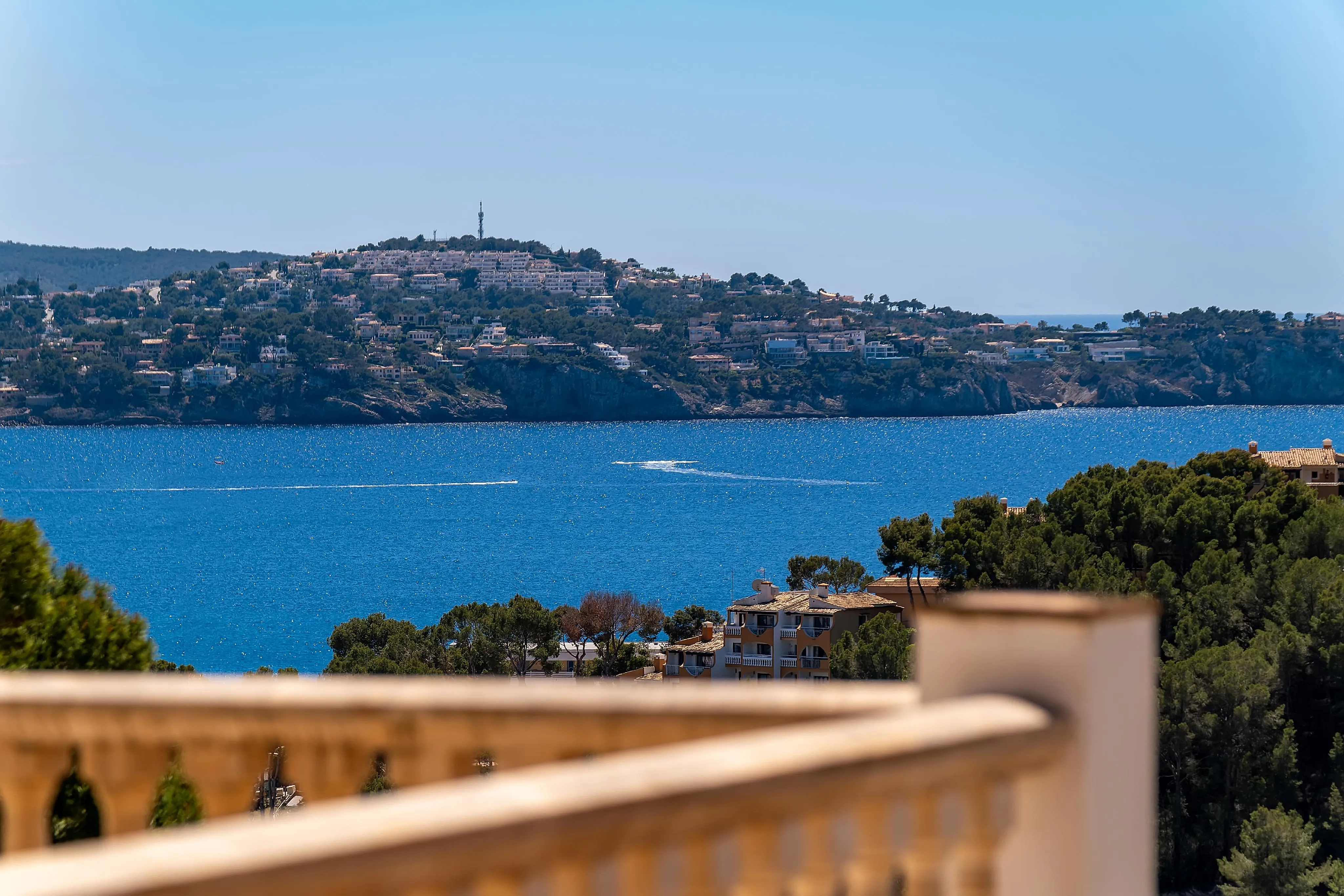 Duplex penthouse met uitzicht op zee-9