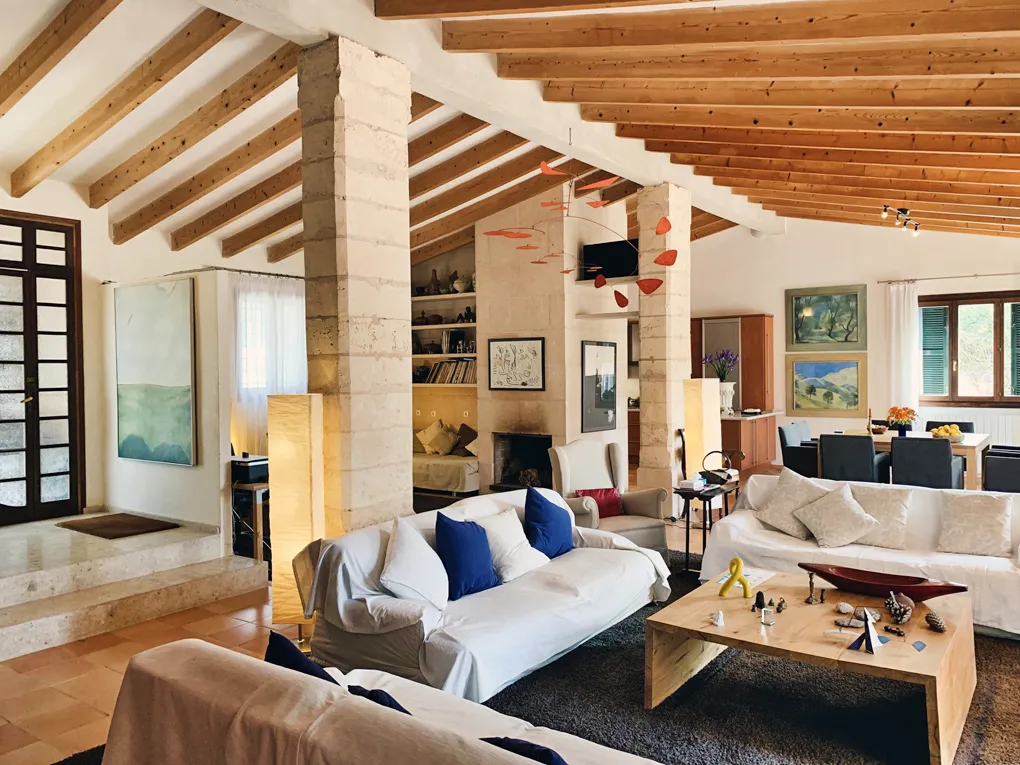 Charmerende finca i ét plan med idyllisk have-4