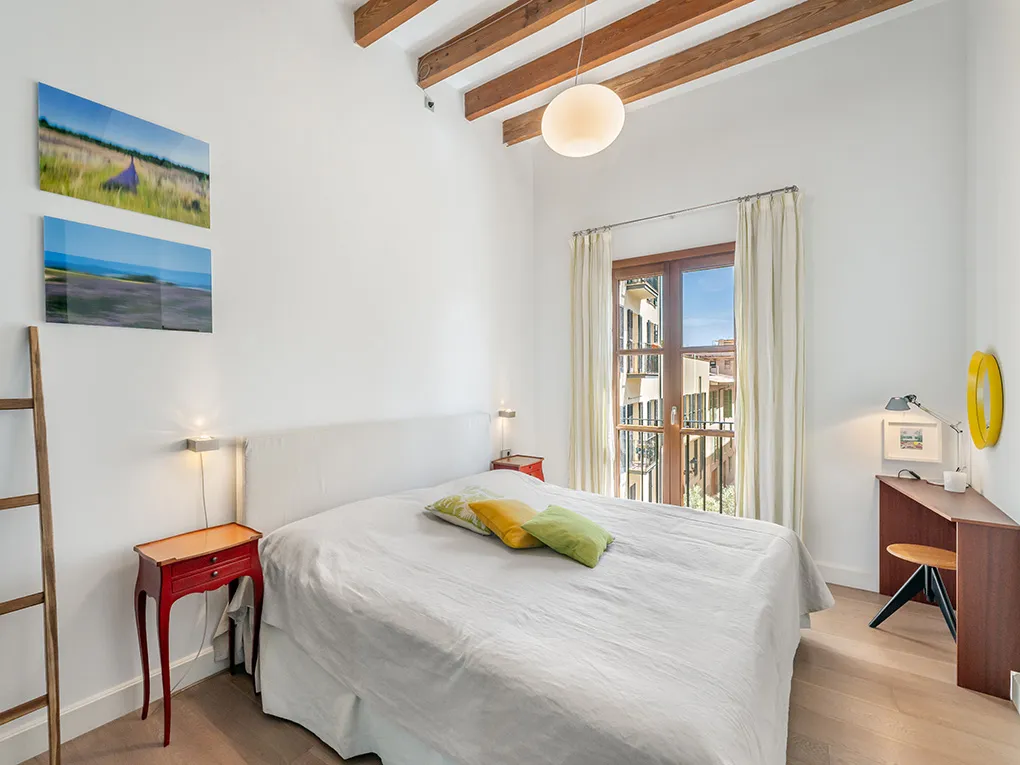 Piso muy bien cuidado en zona tranquila con terraza soleada-13