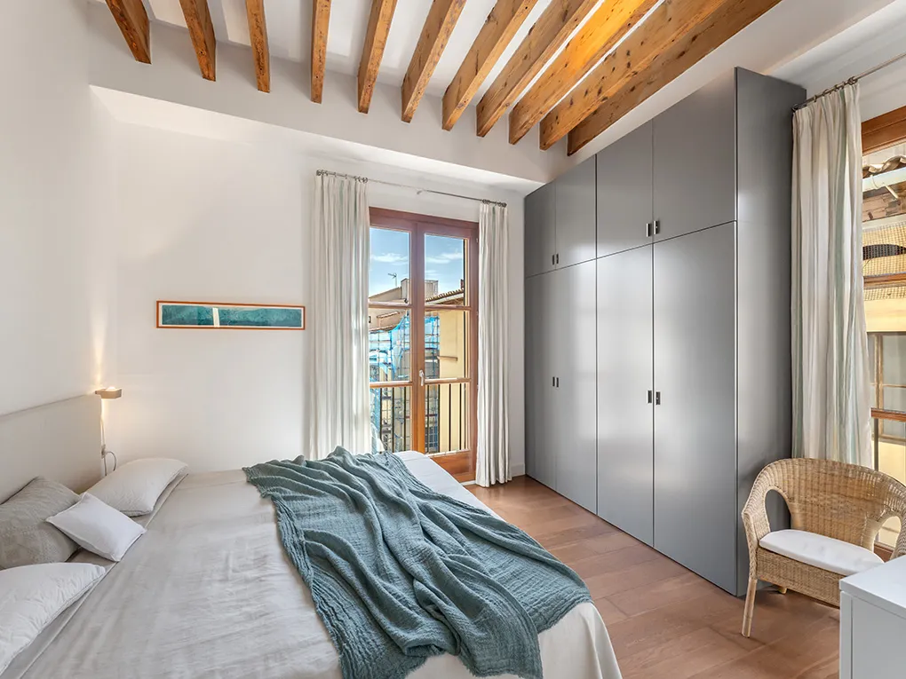 Piso muy bien cuidado en zona tranquila con terraza soleada-11