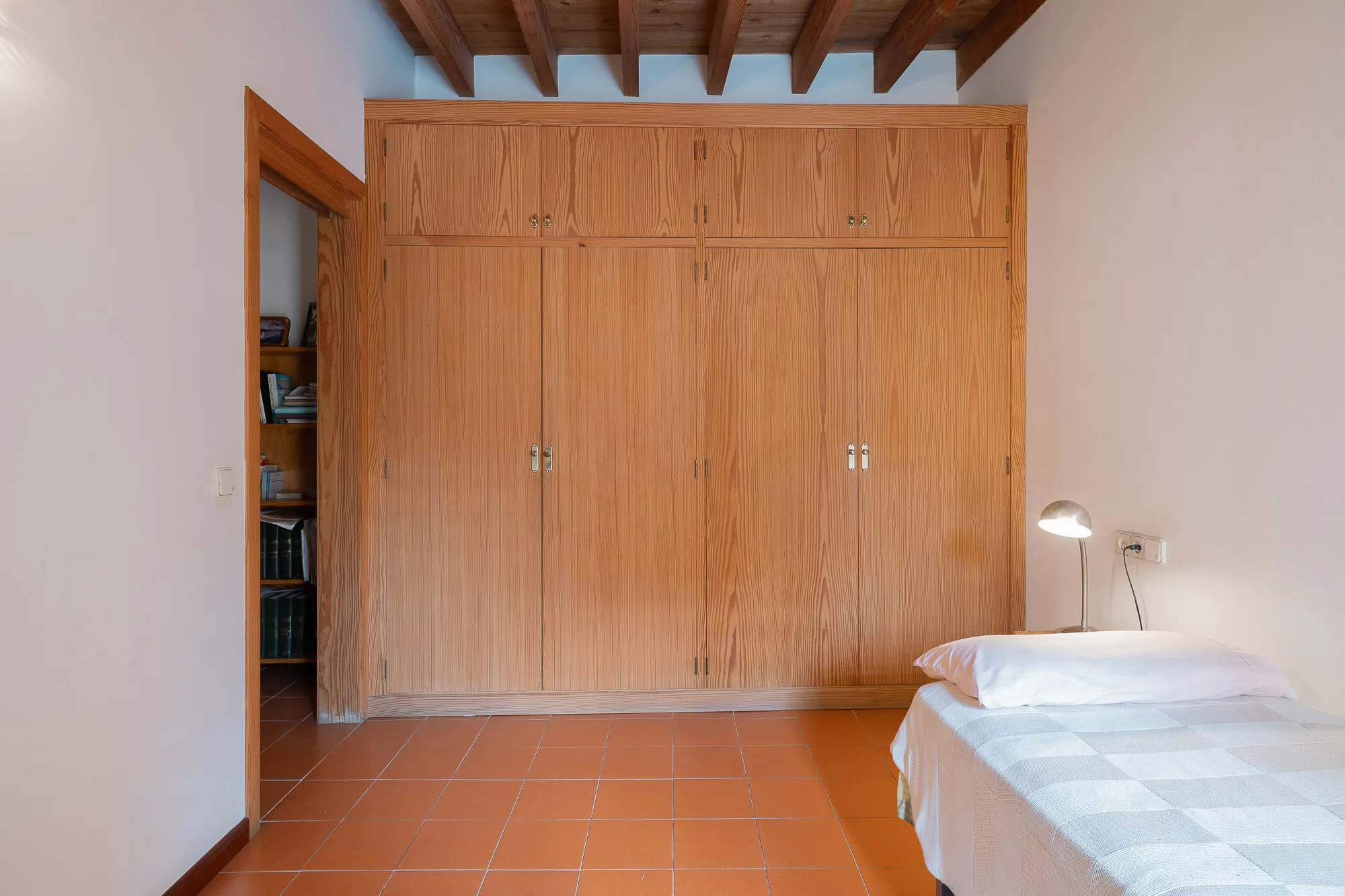 Penthouse dúplex amb terrassa i molt espai per a la creativitat-6