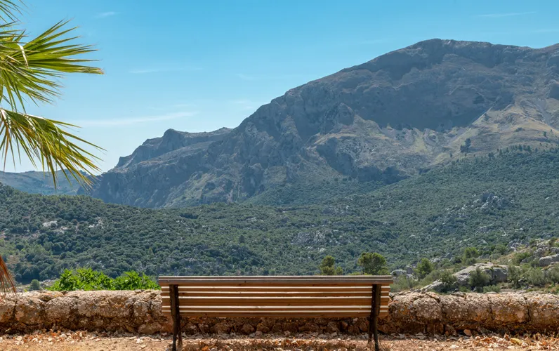 Ekskluzywny dworek Tramuntana z widokiem na morze
