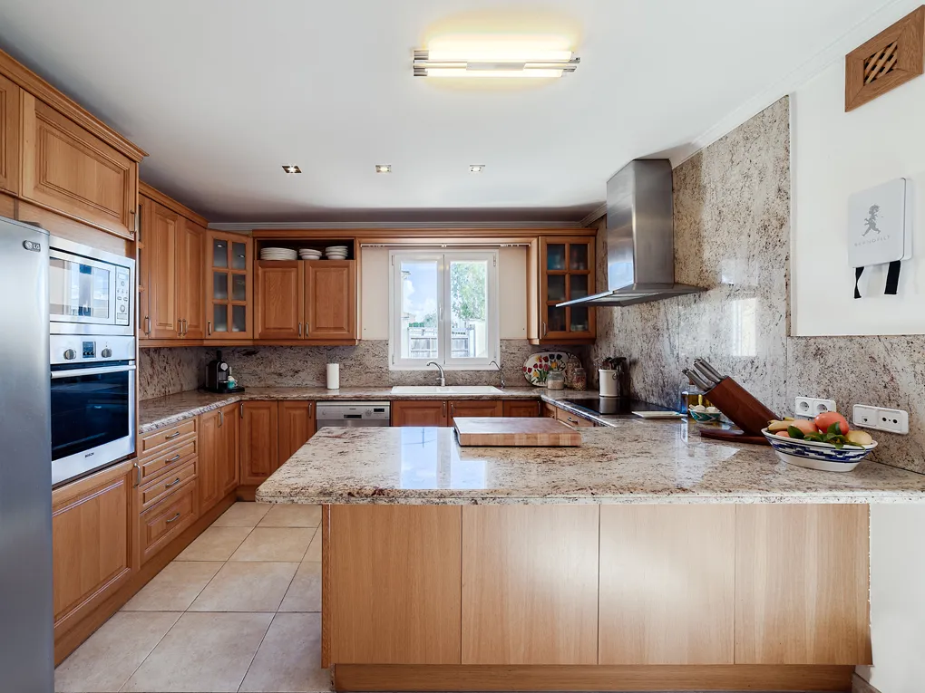 Exclusive family villa with private pool oasis in Sa Cabaneta-9