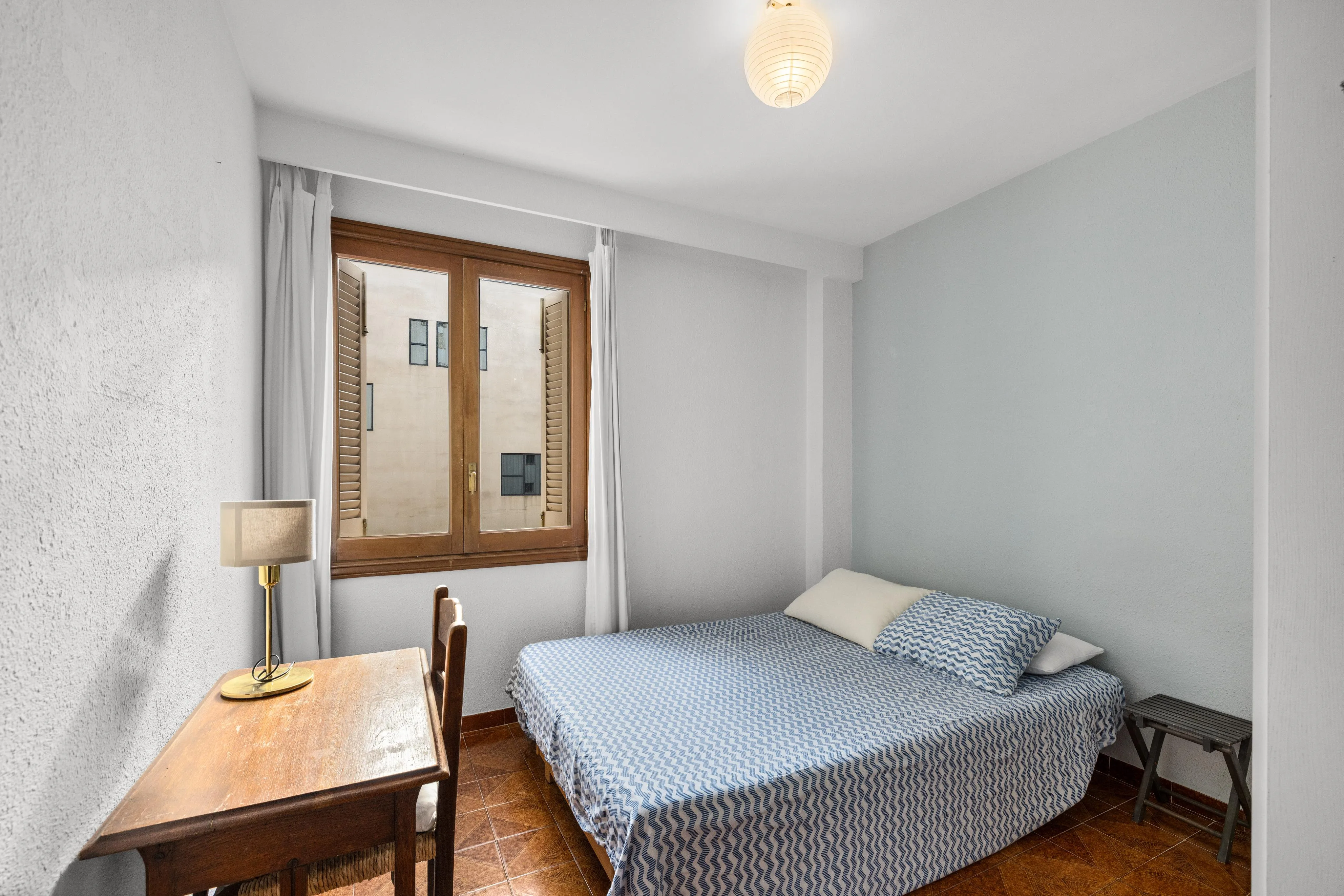 Ruim 4-kamerappartement op een exclusieve locatie-6