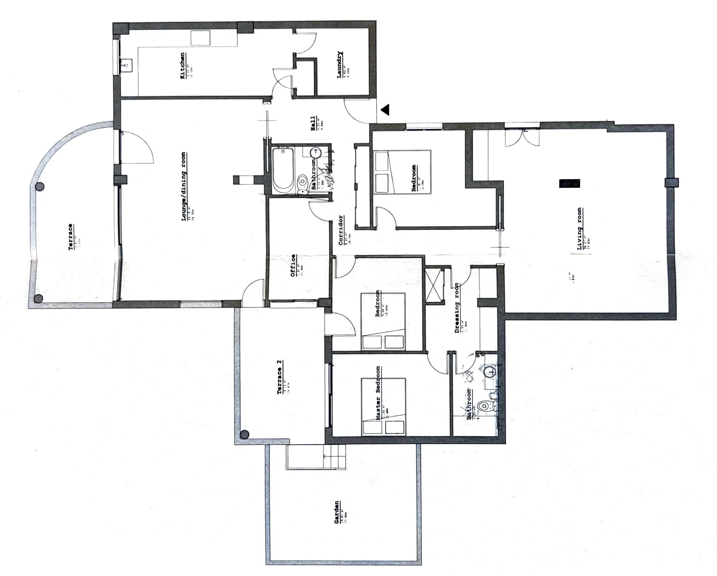 Spacious sea view apartment-16