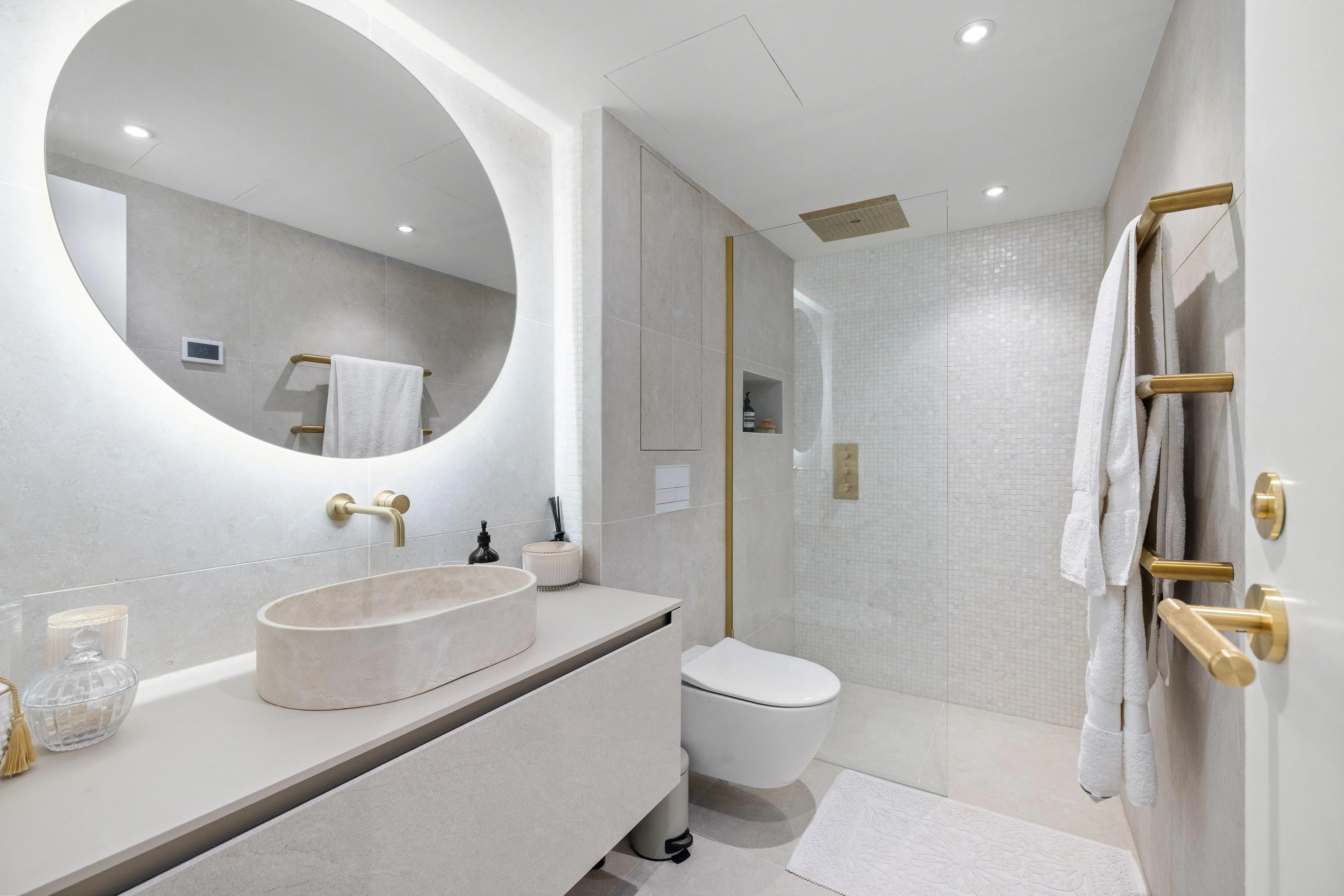 Amplio apartamento con vistas al mar-13