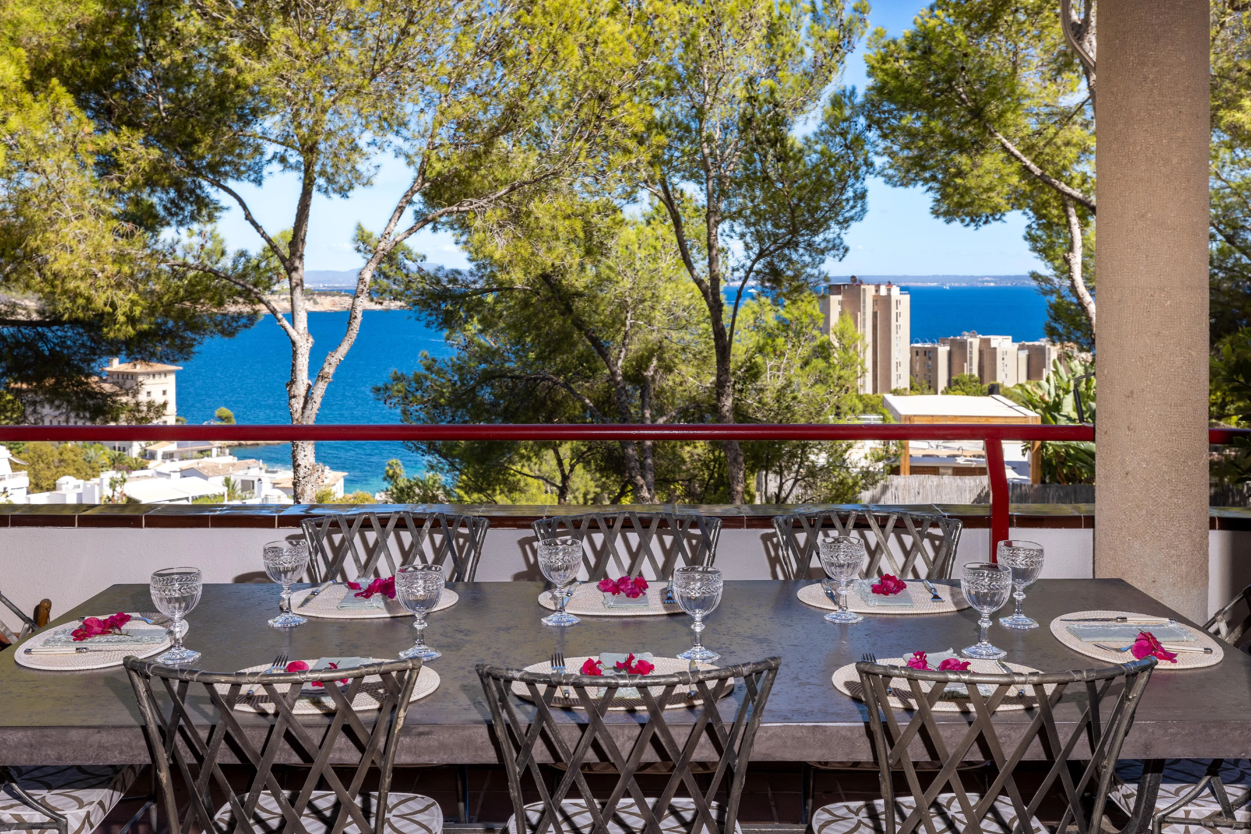 Amplio apartamento con vistas al mar-5