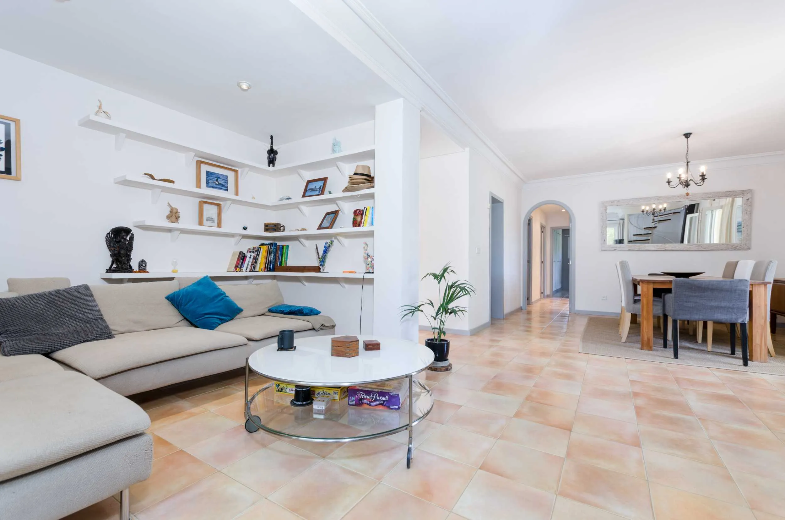 Charmigt hus på landet i Esporlas-3