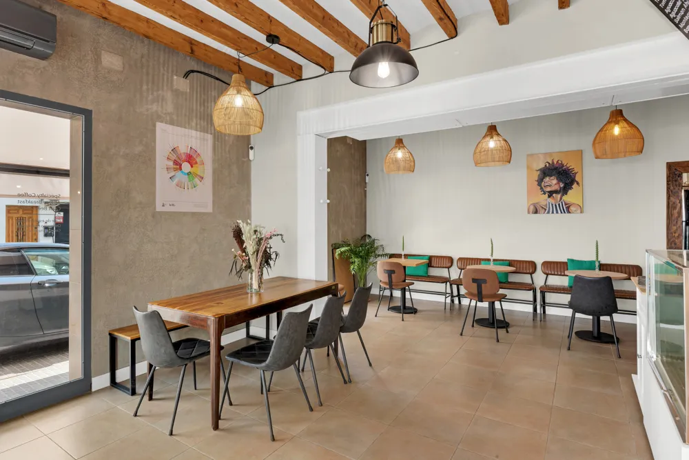 Exclusive Restaurant in the Heart of Santa Catalina-5