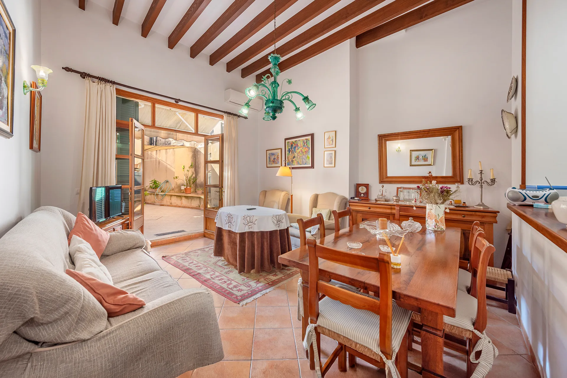 Dom z majorkańskim urokiem i dużym potencjałem biznesowym w samym sercu Pollença-2