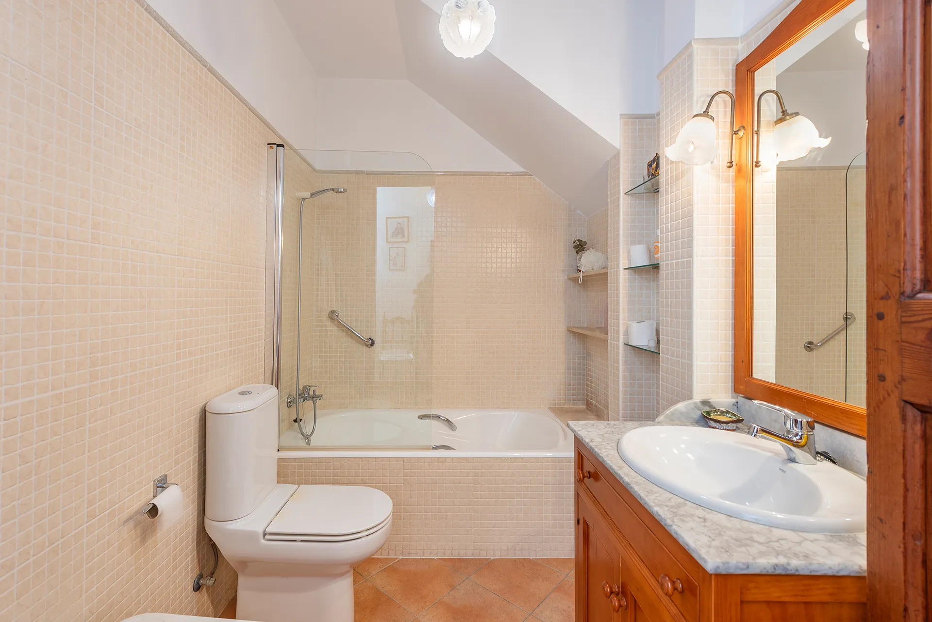 Dom z majorkańskim urokiem i dużym potencjałem biznesowym w samym sercu Pollença-19