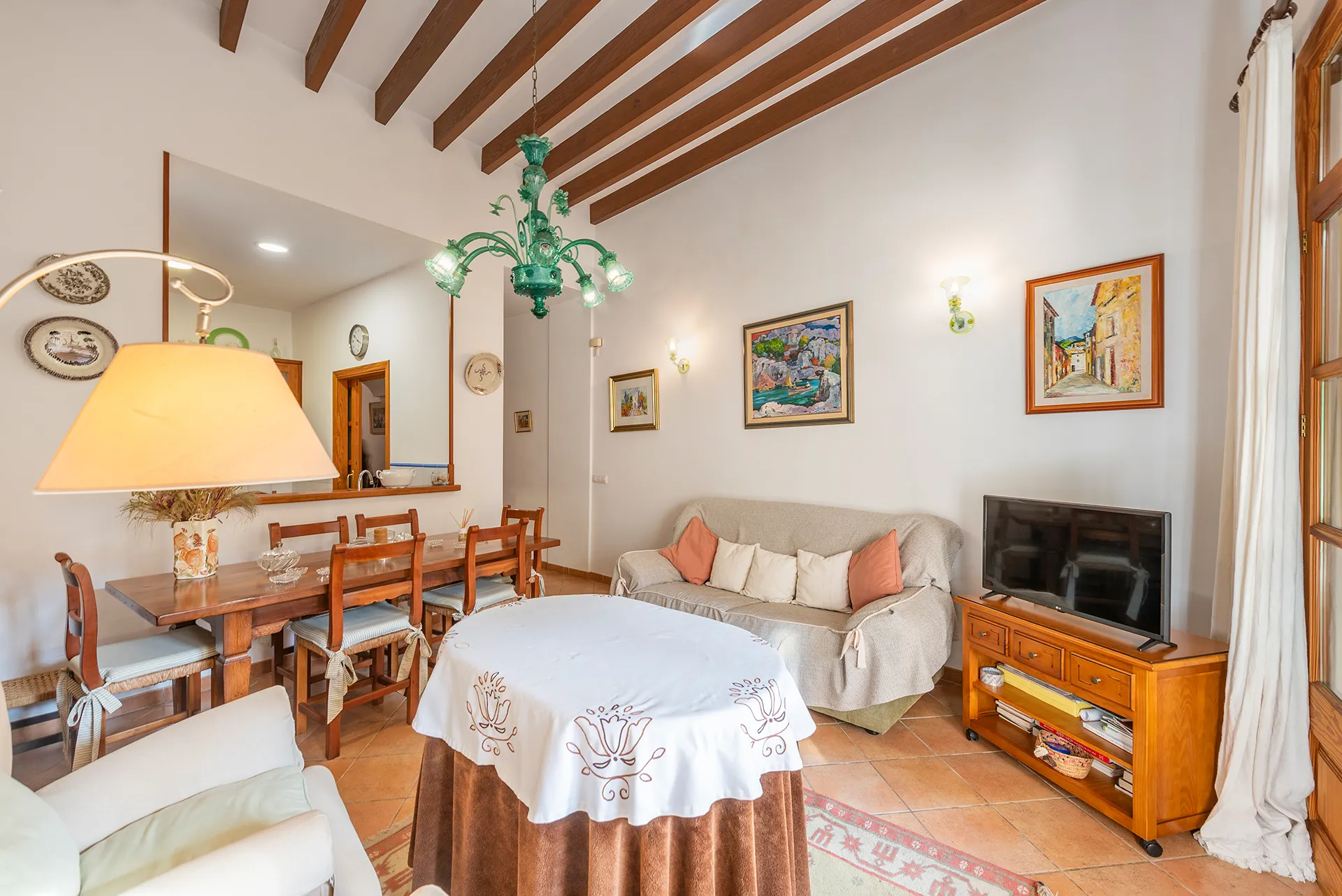 Dom z majorkańskim urokiem i dużym potencjałem biznesowym w samym sercu Pollença-11