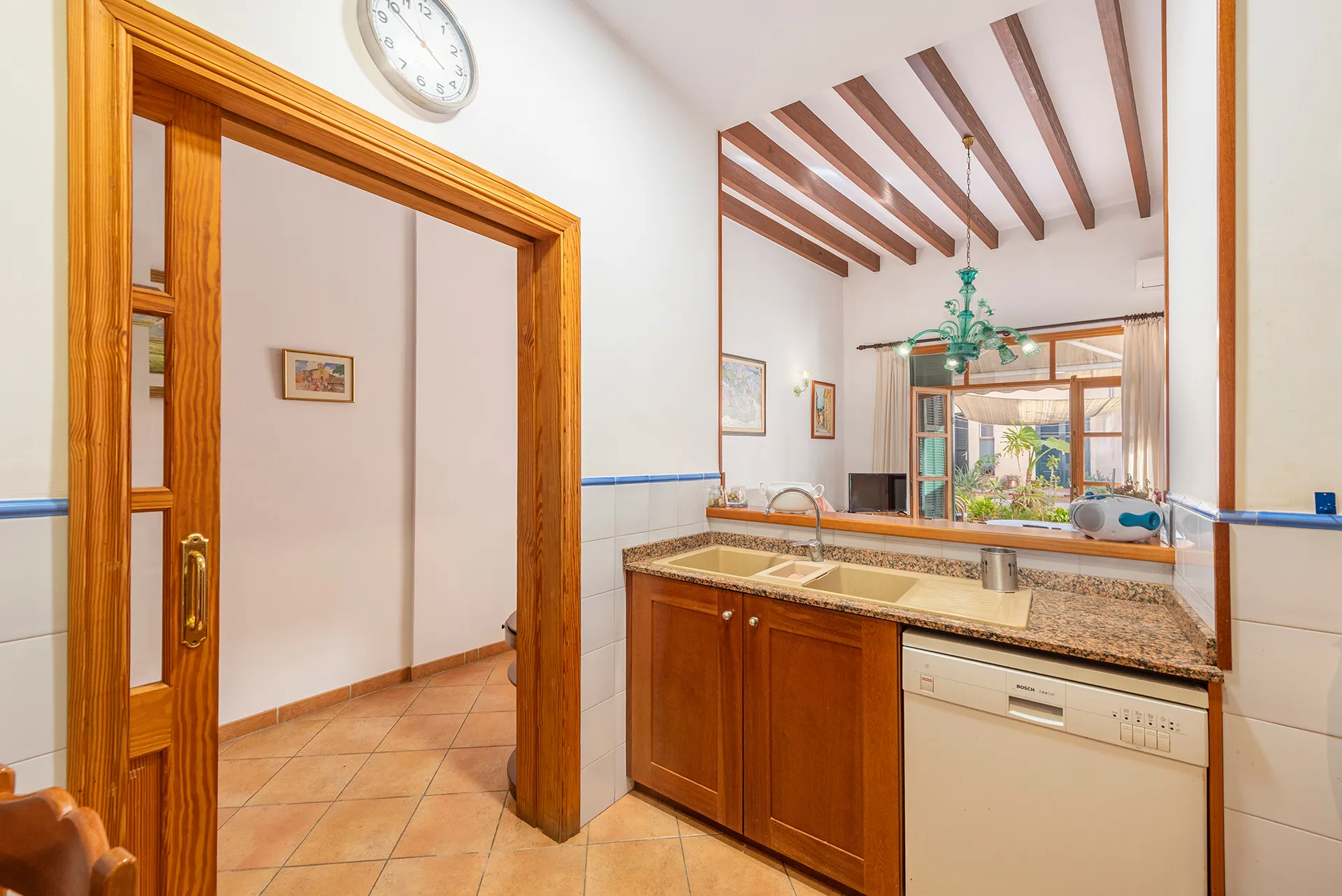 Dom z majorkańskim urokiem i dużym potencjałem biznesowym w samym sercu Pollença-24