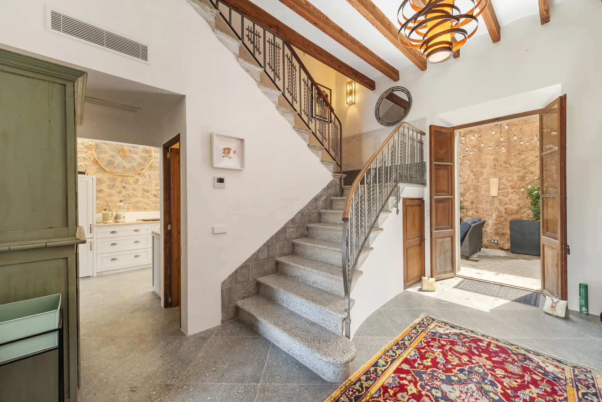 Casa clásica de 5 dormitorios con majestuosas vistas a la montaña - Alquiler temporal-6