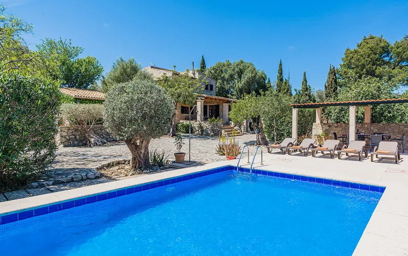 "CA'N NOGUERA" Alquileres Vacacionales en Pollensa