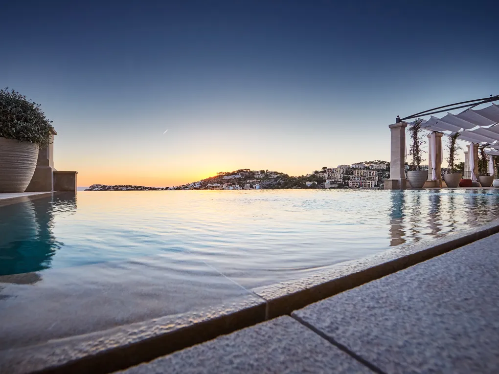 Роскошная семейная вилла "Охо-дель-Мар" с видом на море-15