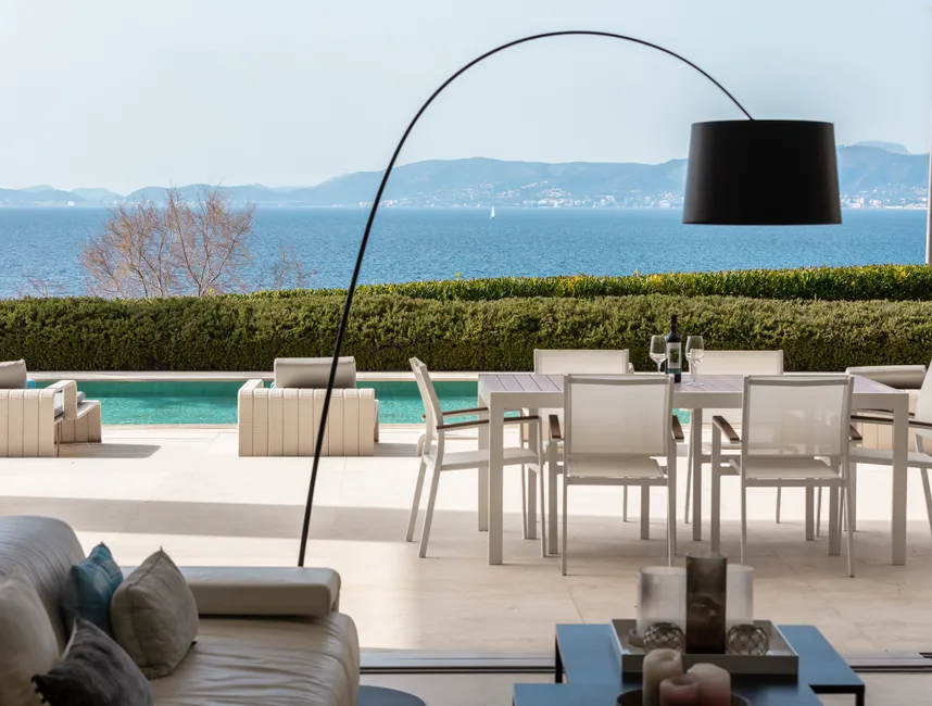 Ferievilla med fantastisk udsigt over bugten-9