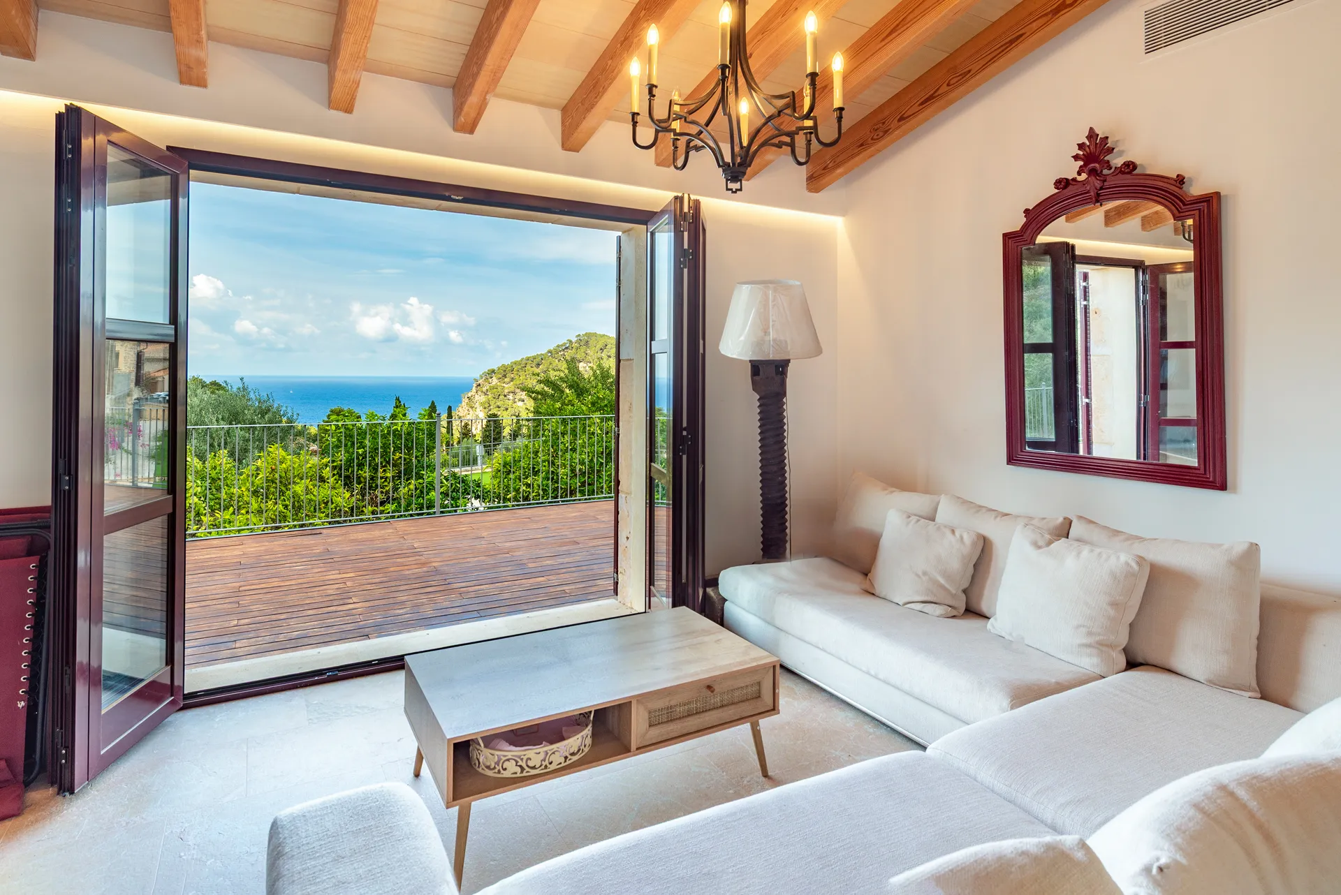 Indrukwekkende villa met bijgebouw in Estellencs-22