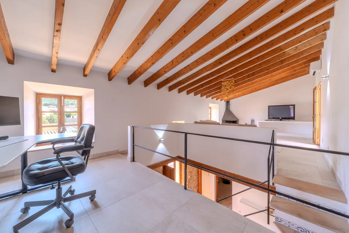 Stylish townhouse with underfloor heating and garage on the outskirts of Son Servera-7