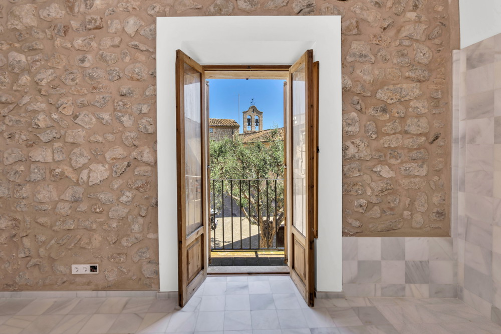 Charmant dorpshuis met toeristenvergunning en Mallorcaanse charme