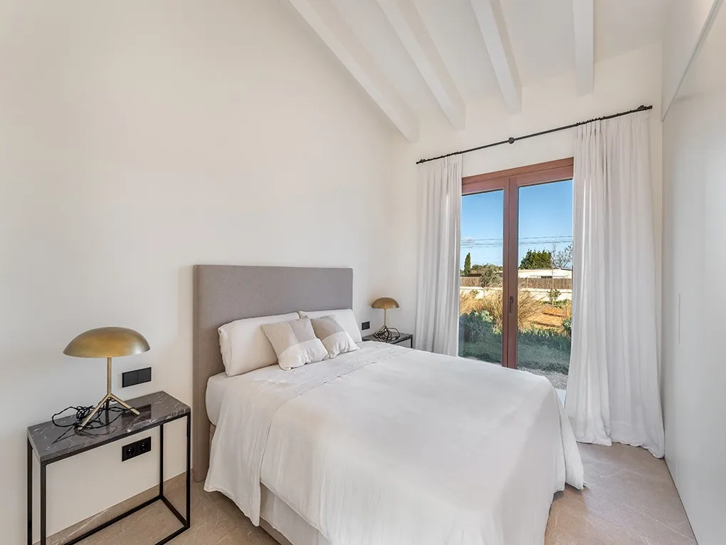 Exclusiva finca de nova construcció en Campos amb vistes magnífiques i tranquil·litat.-10