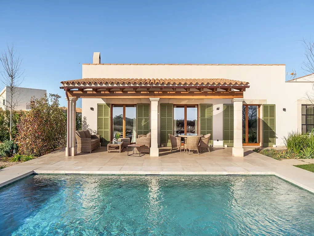 Exclusiva finca de nova construcció en Campos amb vistes magnífiques i tranquil·litat.-12