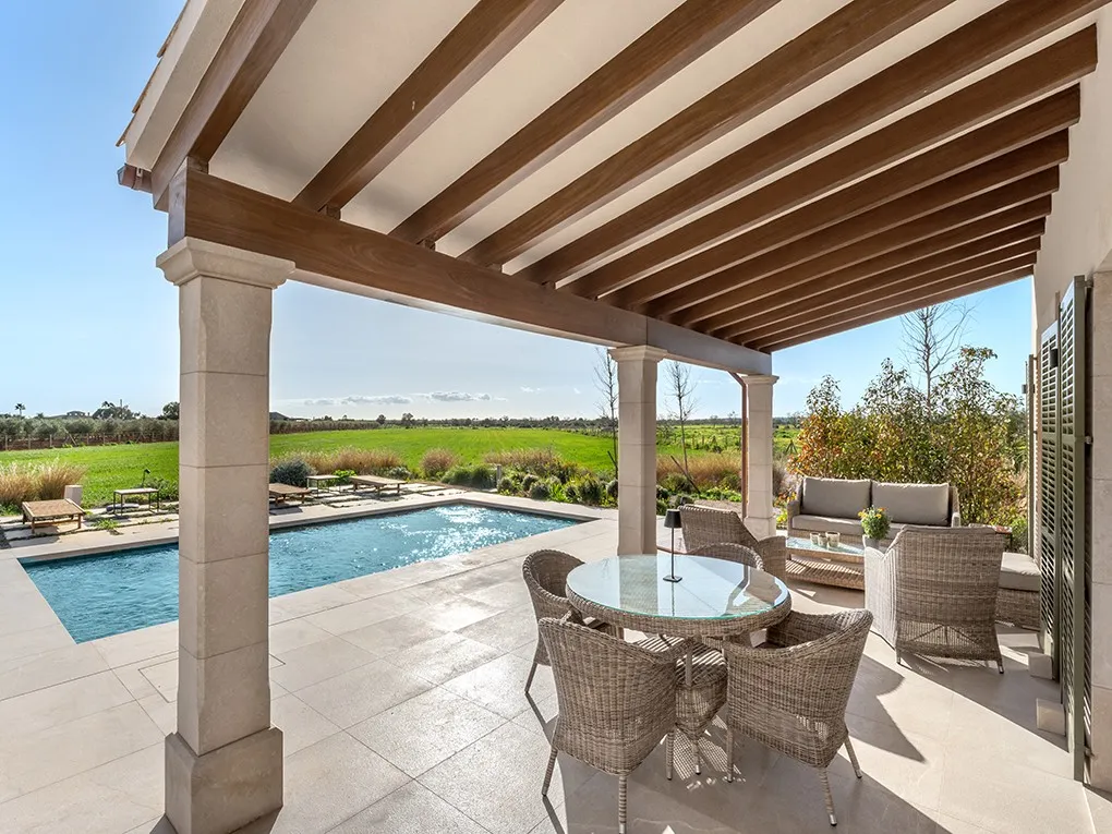 Exclusiva finca de nova construcció en Campos amb vistes magnífiques i tranquil·litat.-1