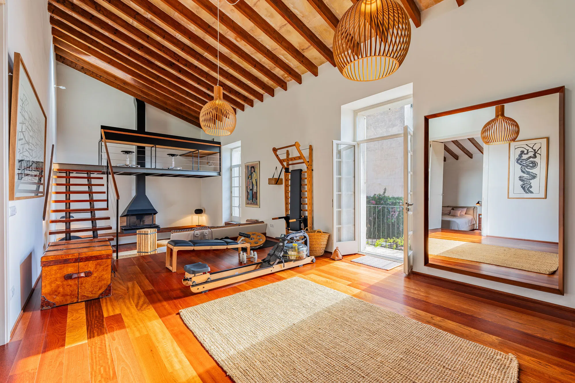 Urban oasis with pool and historic charm-3