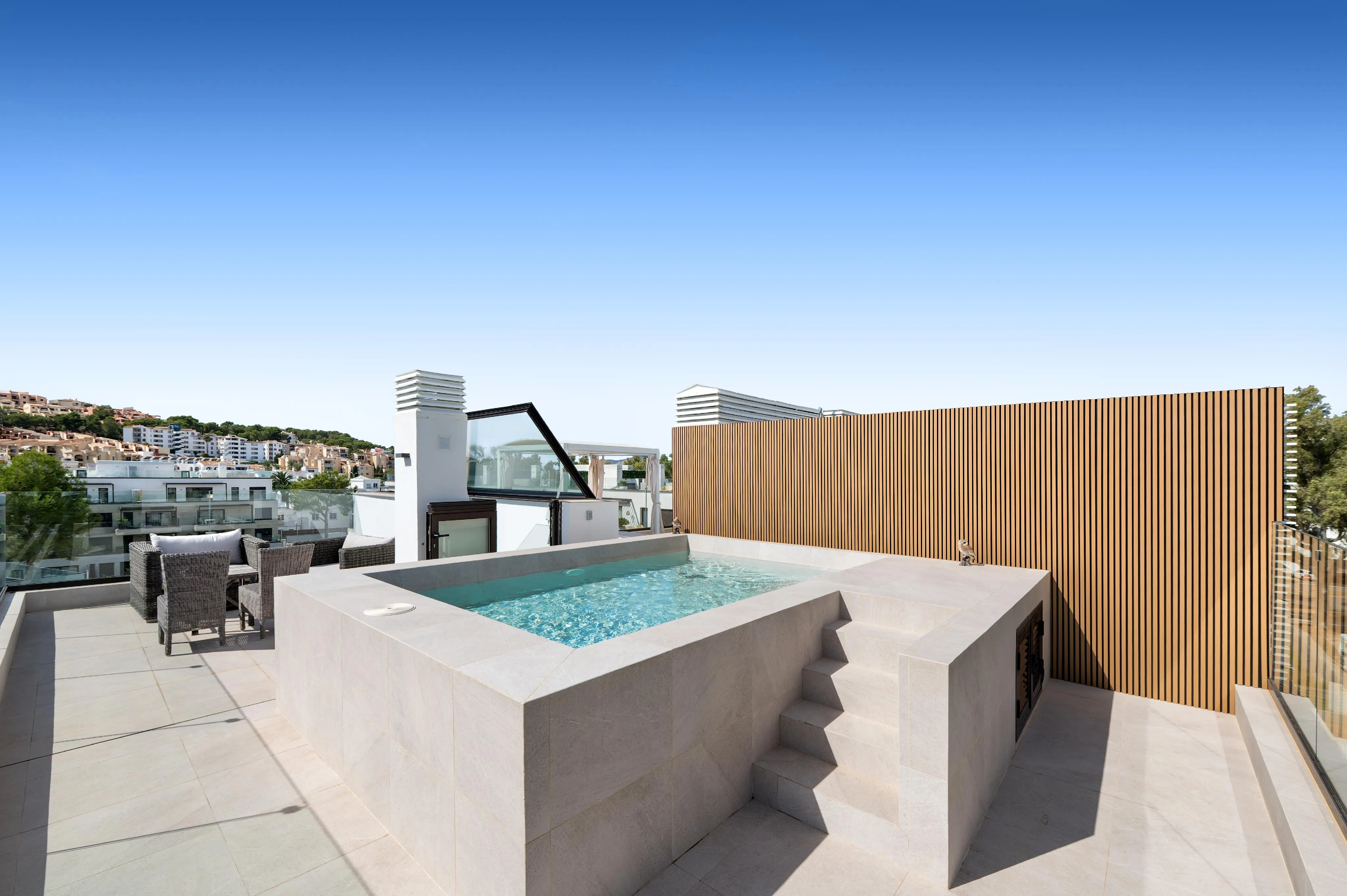 Penthouse i dejligt fællesskab med privat tagterrasse-1