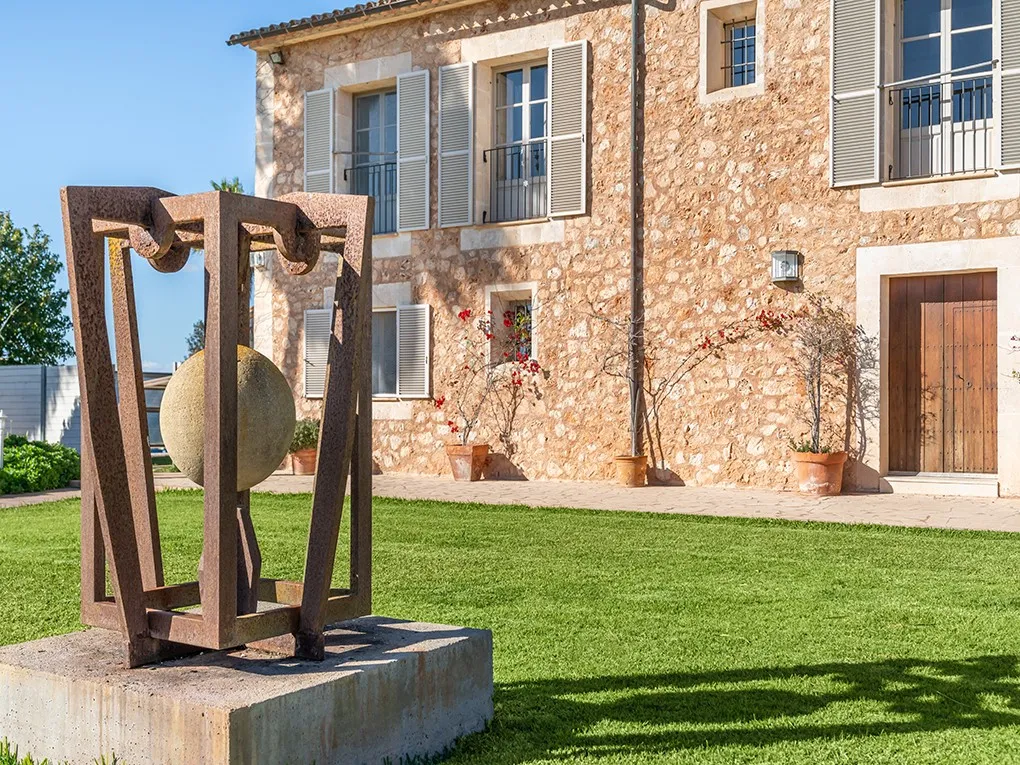 Finca tra Santanyi e Campos con licenza di affitto e piantagione di olivi di proprietà-13