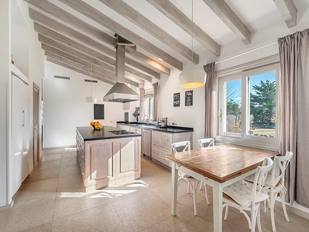 Finca entre Santanyi et Campos avec licence de location et sa propre oliveraie-5