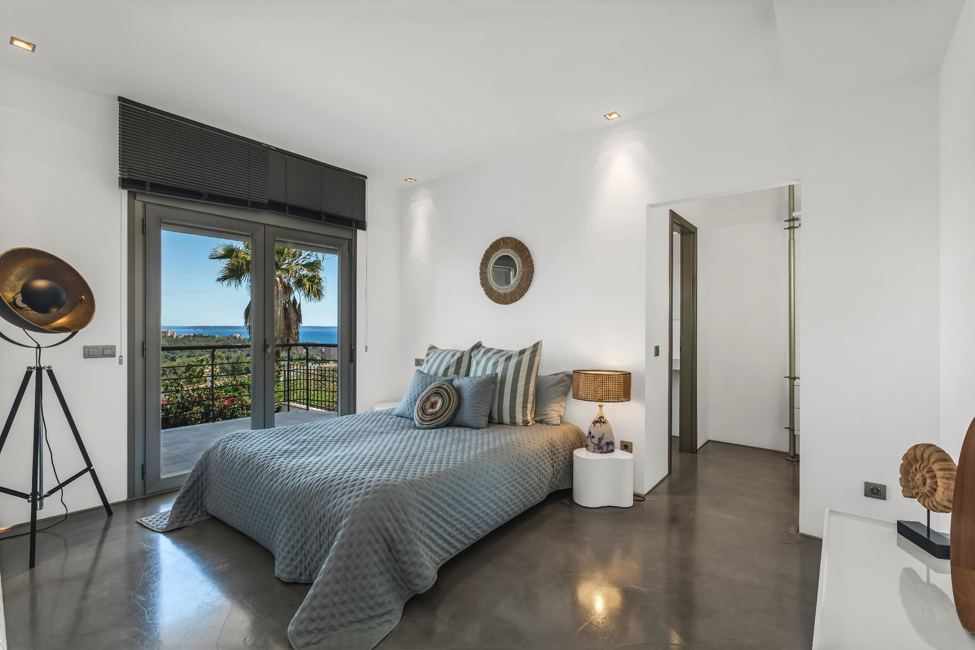 Una vila per a enamorar-se amb vistes panoràmiques al mar-19