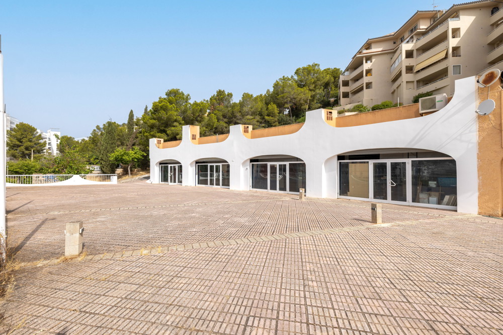 Prime Leisure & Entertainment Venue in Santa Ponsa-12