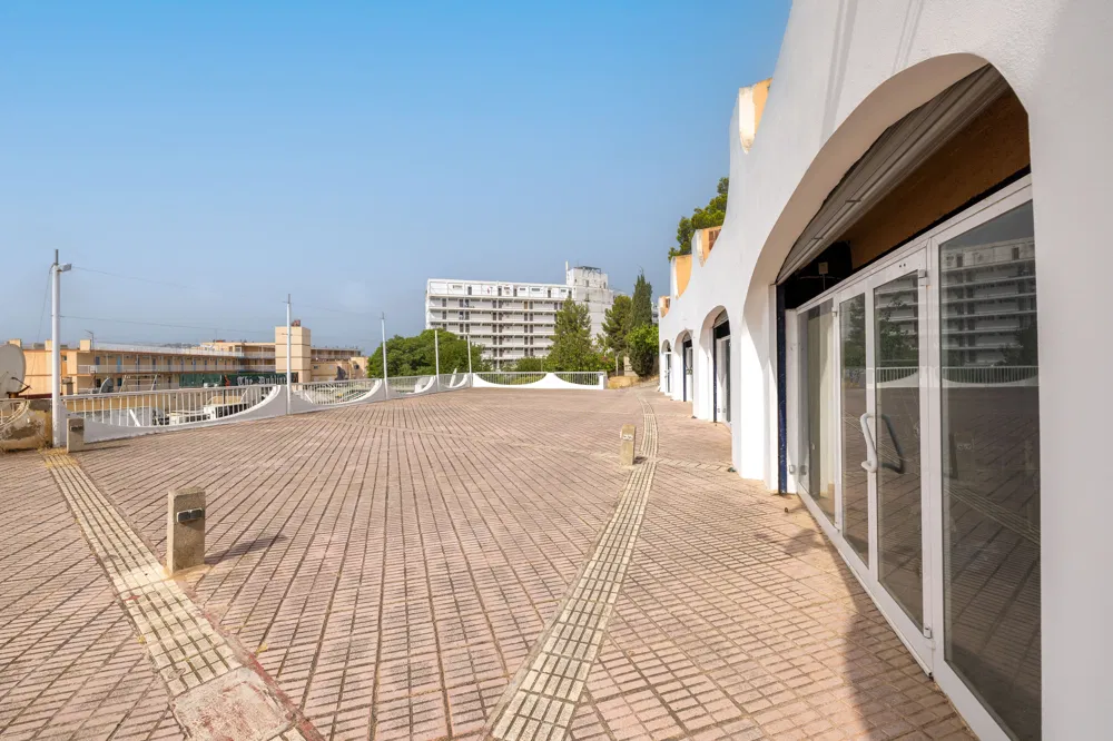 Prime Leisure & Entertainment Venue in Santa Ponsa-1