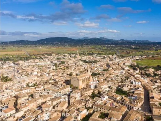 Encantadora casa de pueblo en Santanyí-4