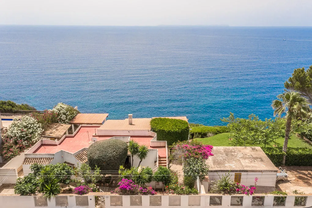 Impressionant propietat enfront de la mar-15